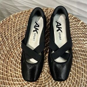 Anne Klein Sport Akulisa black crisscross ballet flat Size 8M NWOT Snake Skin